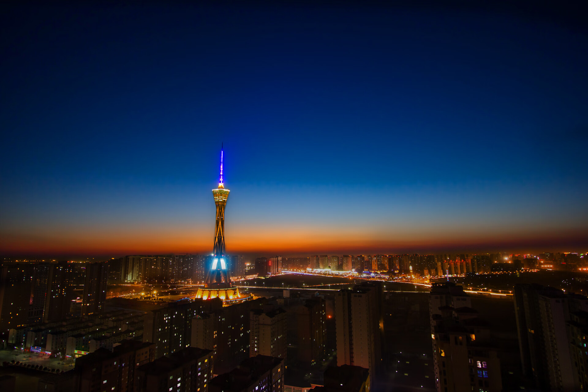 开云网页版-转身动作流畅，提升比赛表现，各种转身动作外观差别虽大