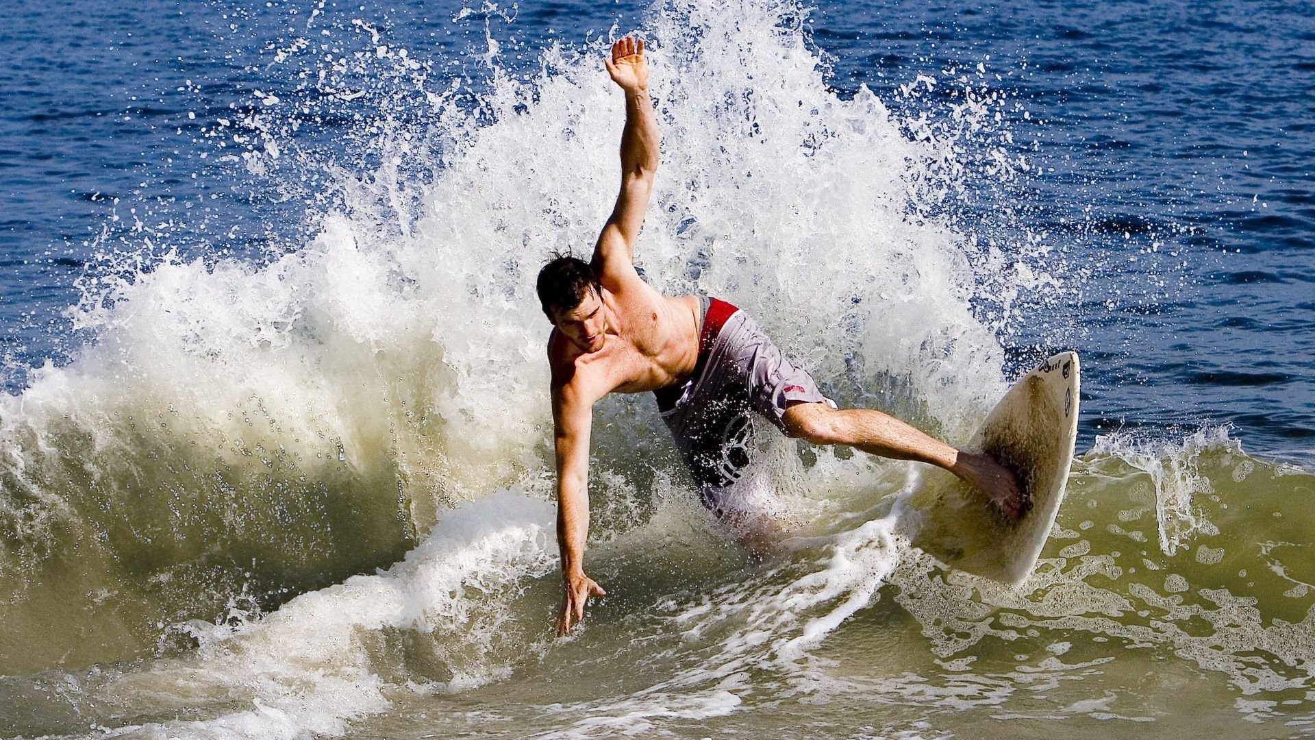 青少年篮球“未来之星”全国巡回赛火热进行中，2018年全国青少年未来之星